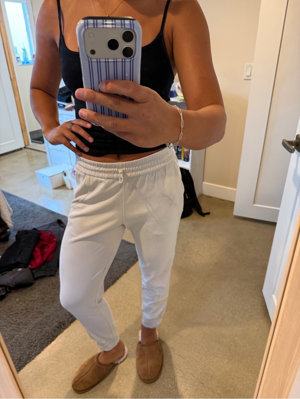 Lululemon cream softstreme Jogger Pants